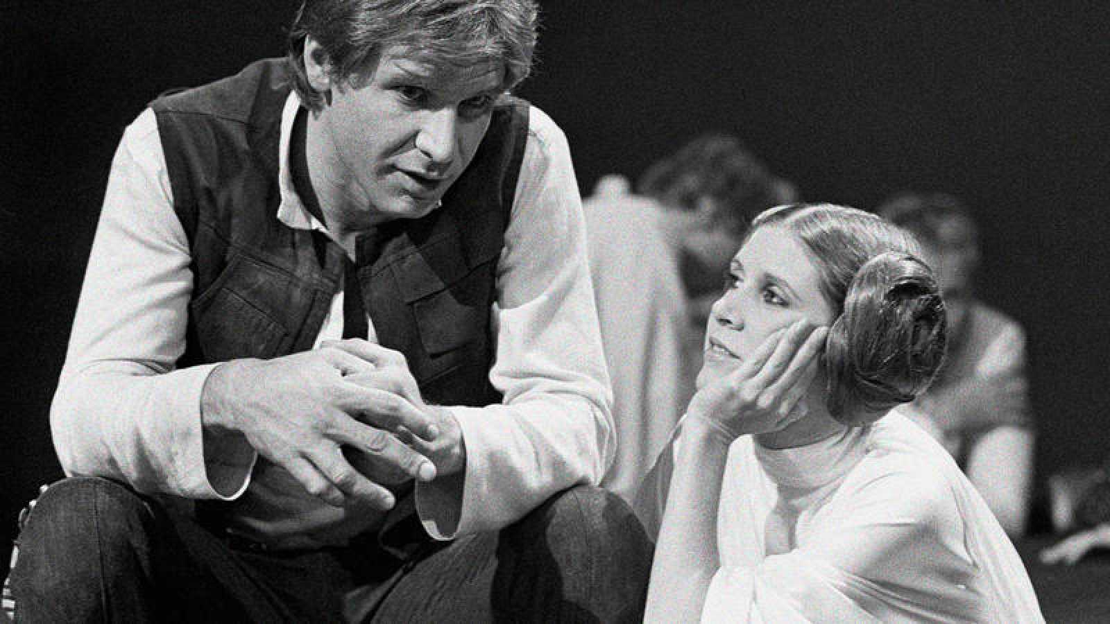 Return of the Jedi, the background on Carrie Fisher and Harrison Ford: between bikinis and 'naughty' costume tests