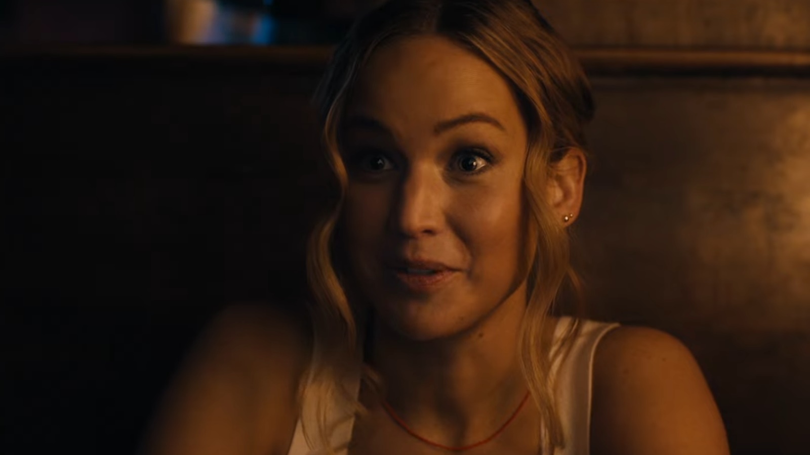 Fidanzata in affitto: Jennifer Lawrence nel nuovo trailer della commedia ispirata a una storia vera