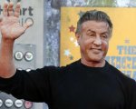 Sylvester Stallone scrive i messaggi che le figlie usano per rompere coi fidanzati