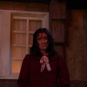 Orphan: First Kill: Isabelle Fuhrman in una scena del film