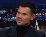 Taylor Lautner risponde a chi pensa sia invecchiato male: 'Le critiche non mi feriscono. Siate gentili'