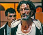 Hounds, la recensione: un avvincente thriller 'neorealista' nella notte di Casablanca
