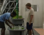 Biosphere: Mark Duplass e Sterling K. Brown cercano di salvare il mondo nel nuovo trailer