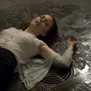 The Betrayed: Melissa George in una scena