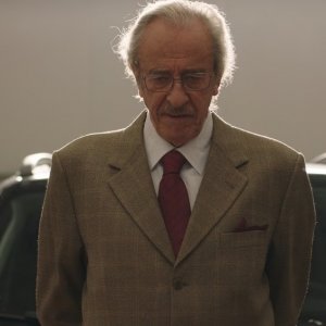 C'è di nuovo la valigia sul letto: Mariano Rigillo in una scena del film