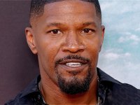 Kevin Sorbo: 'Prego per Jamie Foxx, chissà quanti americani hanno avuto problemi simili dopo il vaccino'