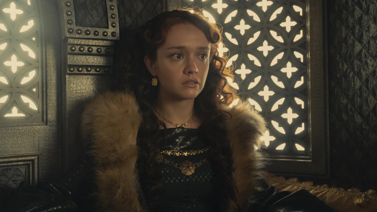 House of the Dragon, Olivia Cooke sulle critiche ricevute: “Va bene così, è il bello di ciò che facciamo”