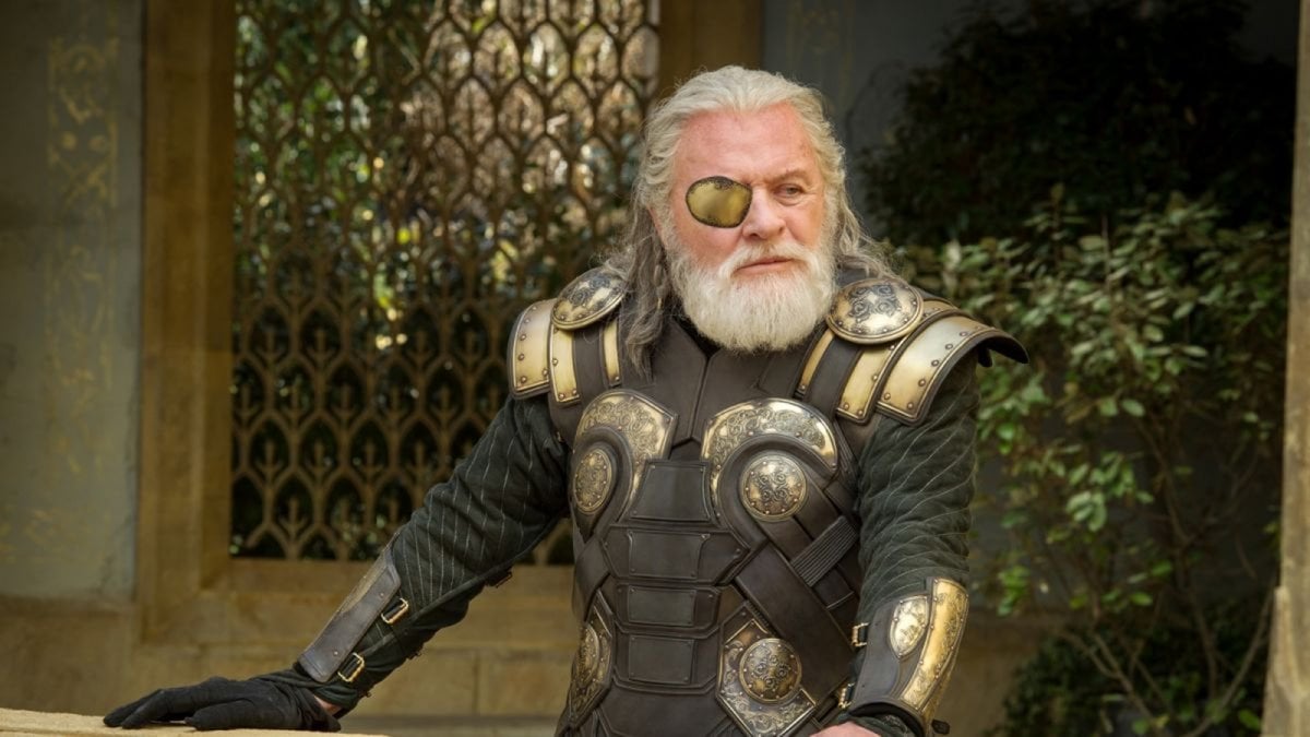 Anthony Hopkins: "Era inutile impegnarsi nel recitare nei film Marvel"