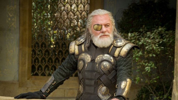 Anthony Hopkins: 'Era inutile impegnarsi a recitare nei film Marvel'
