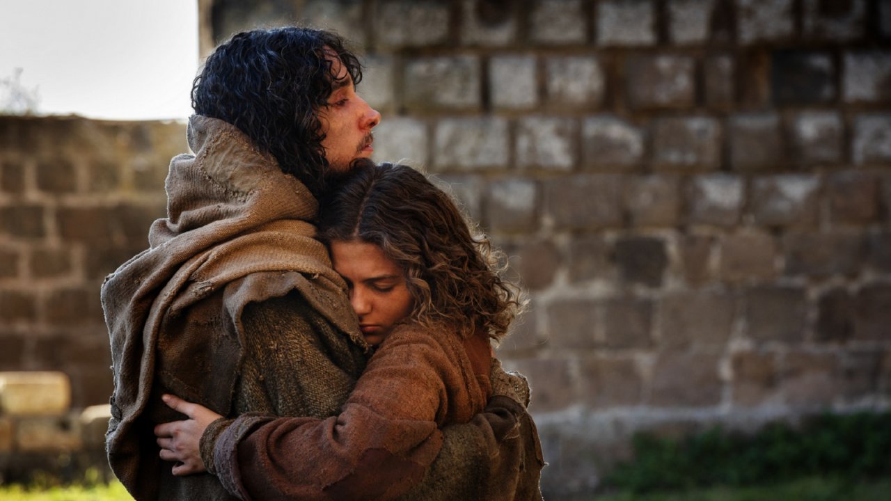 Chiara: il film di Susanna Nicchiarelli arriva su Sky