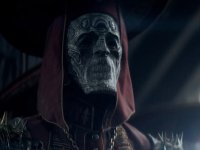 Rebel Moon: Zack Snyder ha diviso il film in due parti, una pioggia di nuove foto