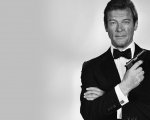 James Bond, parla il figlio di Roger Moore: 'Deve essere inglese, un americano sarebbe ridicolo'