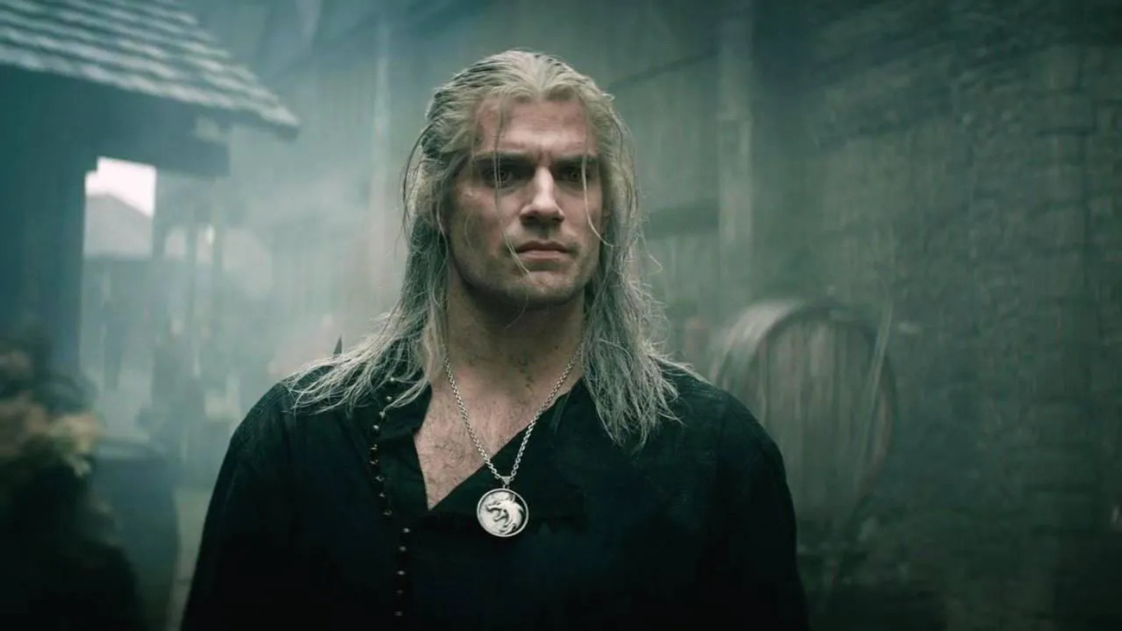 The Witcher 3, Henry Cavill è per l'ultima volta Geralt nel trailer della serie Netflix