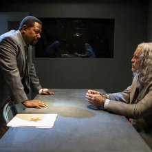 Mindcage - Mente criminale: Martin Lawrence e John Malkovich in una scena del film