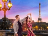 Sognando Parigi, la recensione: una commedia romantica nella città dell'amore