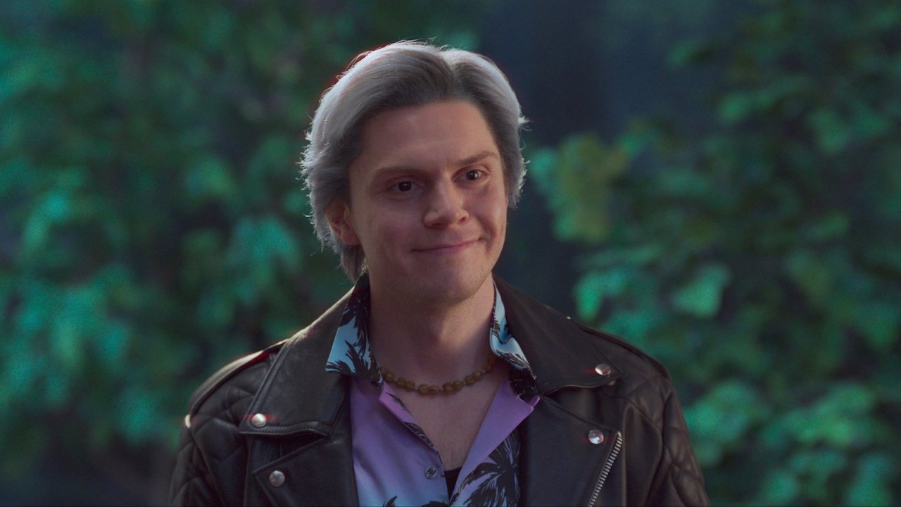 Evan Peters su un ritorno alla Marvel: 'Sono stanco di ruoli dark come Jeffrey Dahmer'