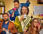 Pesci piccoli, la recensione: un'altra comedy italiana è possibile