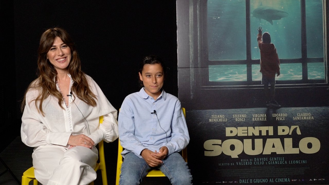 Denti da squalo, Virginia Raffaele: 'Lo squalo faceva paura anche se era finto!'