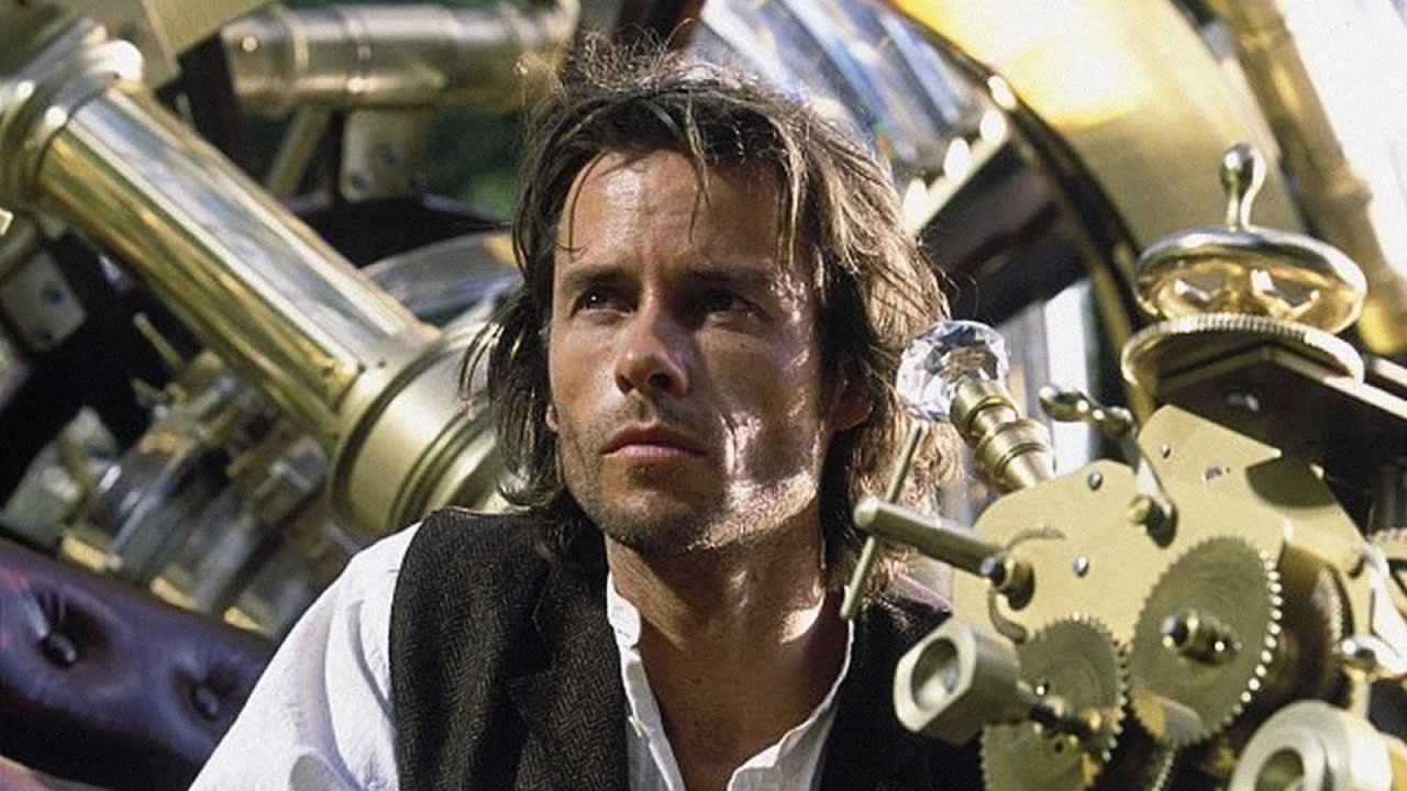 The time machine stasera su Canale 20 Mediaset: cast e trama del film con Guy Pearce