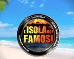 Isola dei Famosi 2023:  Alvin annuncia ai naufraghi la morte di Silvio Berlusconi