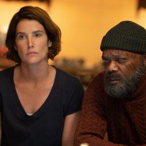 Secret Invasion: Cobie Smulders e Samuel L. Jackson in una scena della serie Marvel