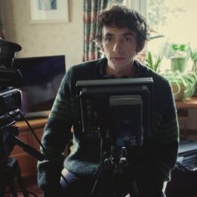 Black Mirror 6: Samuel Blenkin in una scena