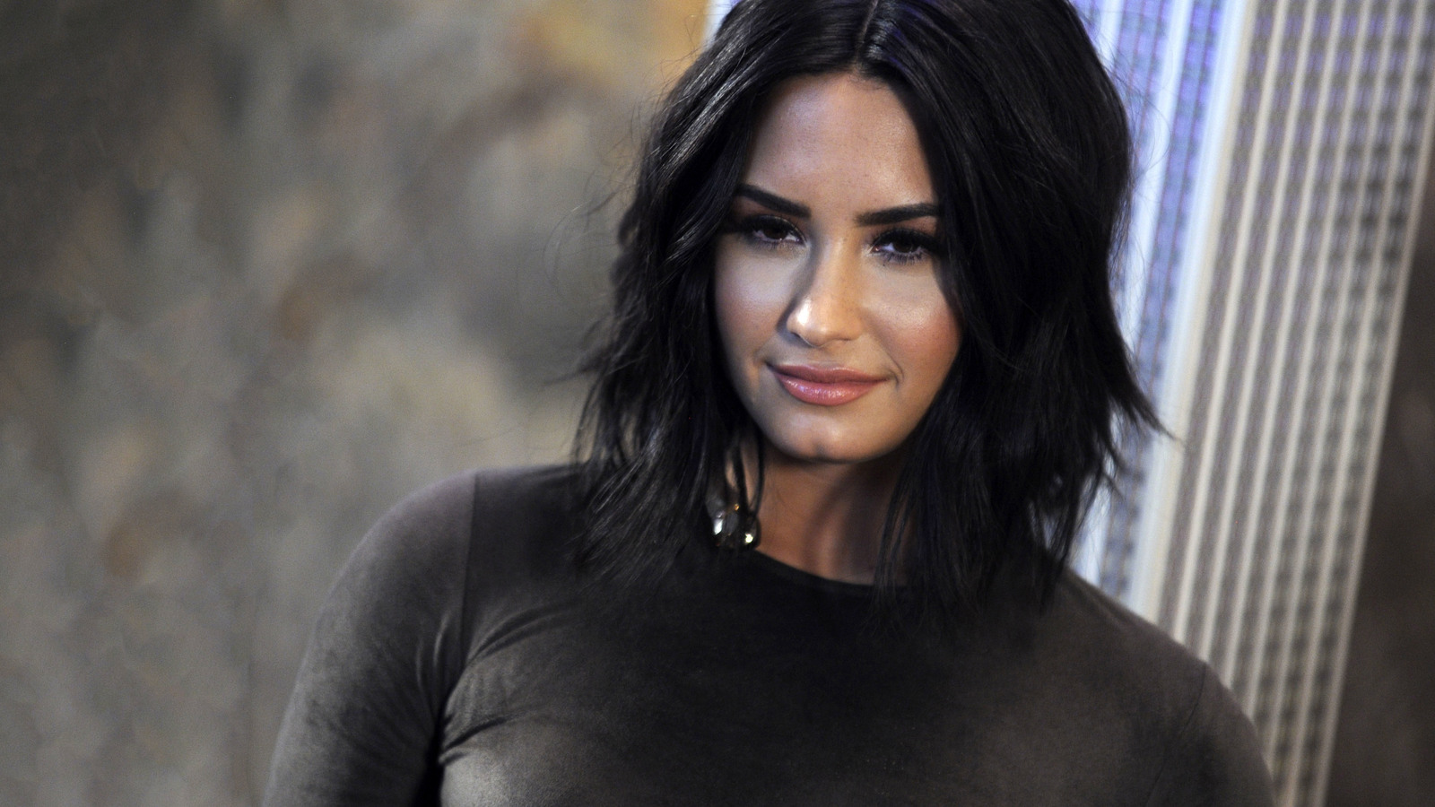 Demi Lovato: 'Usare il pronome they/them era estenuante'