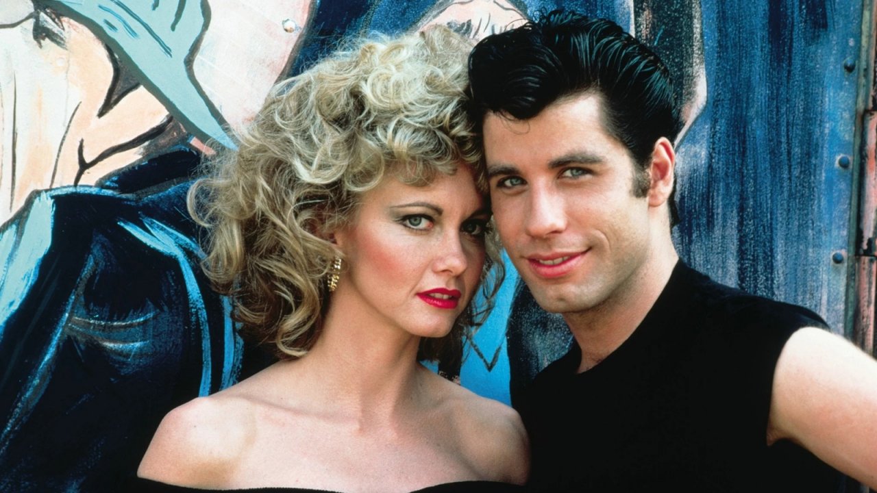 Grease: John Travolta e i fan festeggiano sui social i 45 anni del film