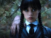 Mercoledì 2, in un video Jenna Ortega e gli altri protagonisti della serie discutono sulle teorie dei fan