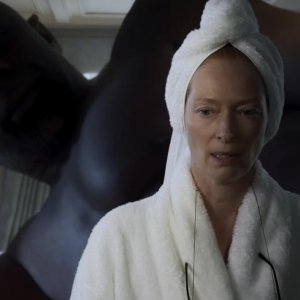 Tremila anni di attesa: Tilda Swinton in una scena del film