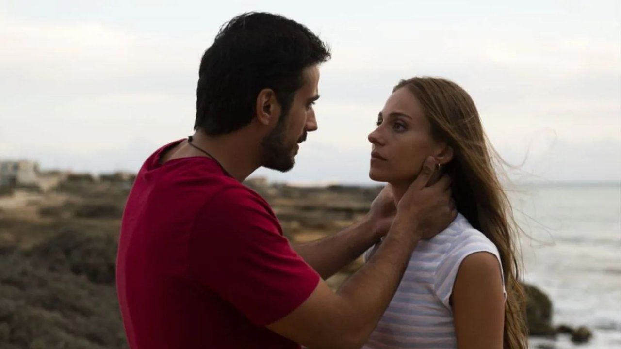 L'estate più calda: Stefania Sandrelli nel trailer del film Prime Video