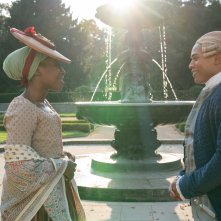 Chevalier: Kelvin Harrison Jr. e Ronke Adekoluejo in una scena del film