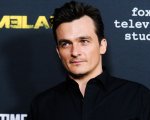 Rupert Friend tra le star del film Companion