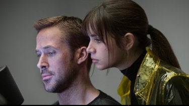 Ryan Gosling Ana De Armas Blade Runner 2049