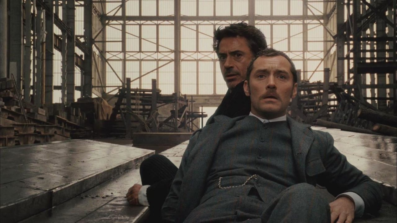 Sherlock Holmes stasera su Italia 1, cast, trama e recensione del film del 2009 con Robert Downey Jr.