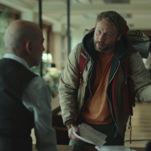 Il cane che dorme: un'immagine della serie