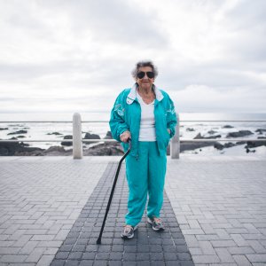 I Am Here: Ella Blumenthal in una scena