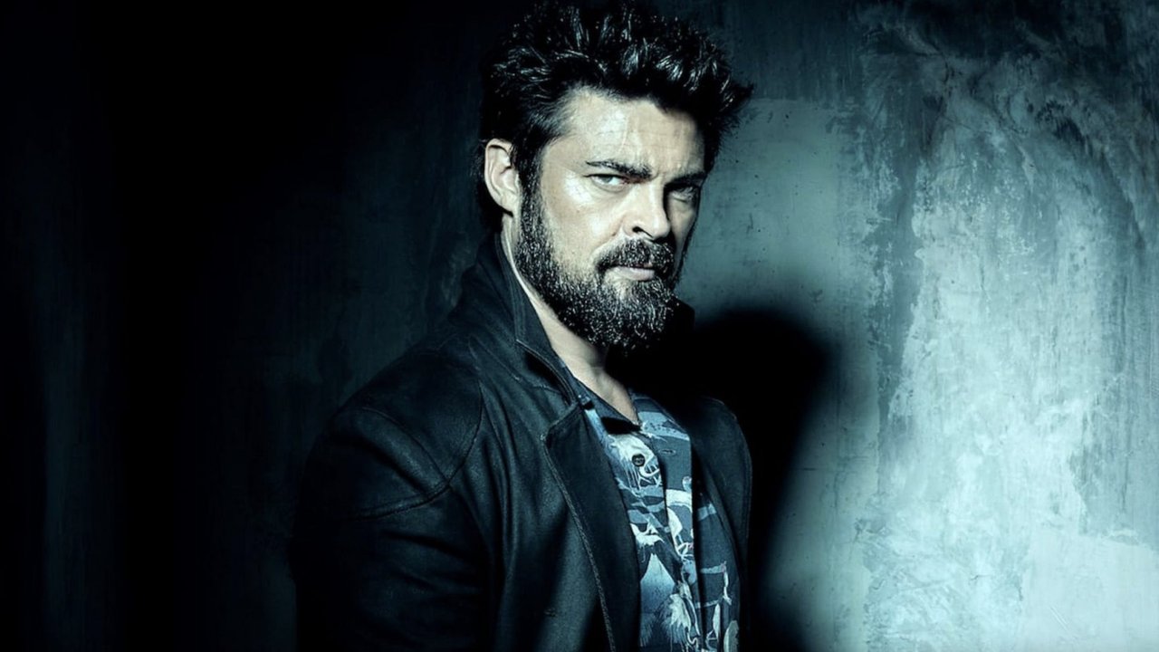 Mortal Kombat 2: il look del Johnny Cage di Karl Urban svelato in una foto del cast