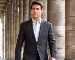 Tom Cruise su Oppenheimer e Barbie: 'Non potrebbe esserci un'accoppiata più esplosiva (o più rosa)'