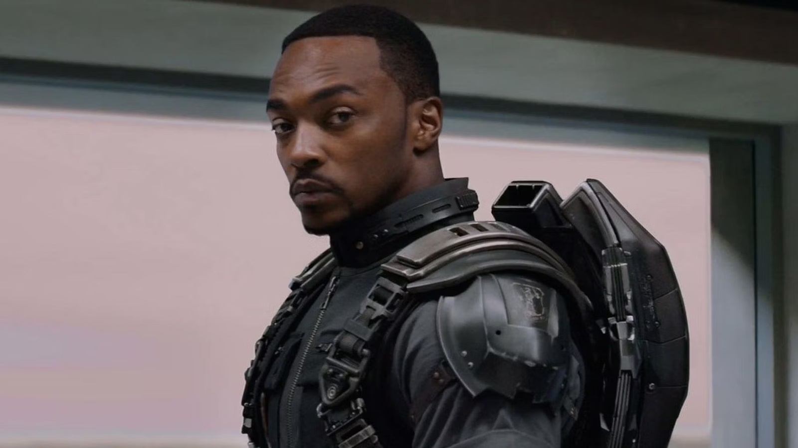 Black Panther, Anthony Mackie: 'Ho chiesto a Marvel il ruolo di T'Challa, Falcon è stata una sorpresa'