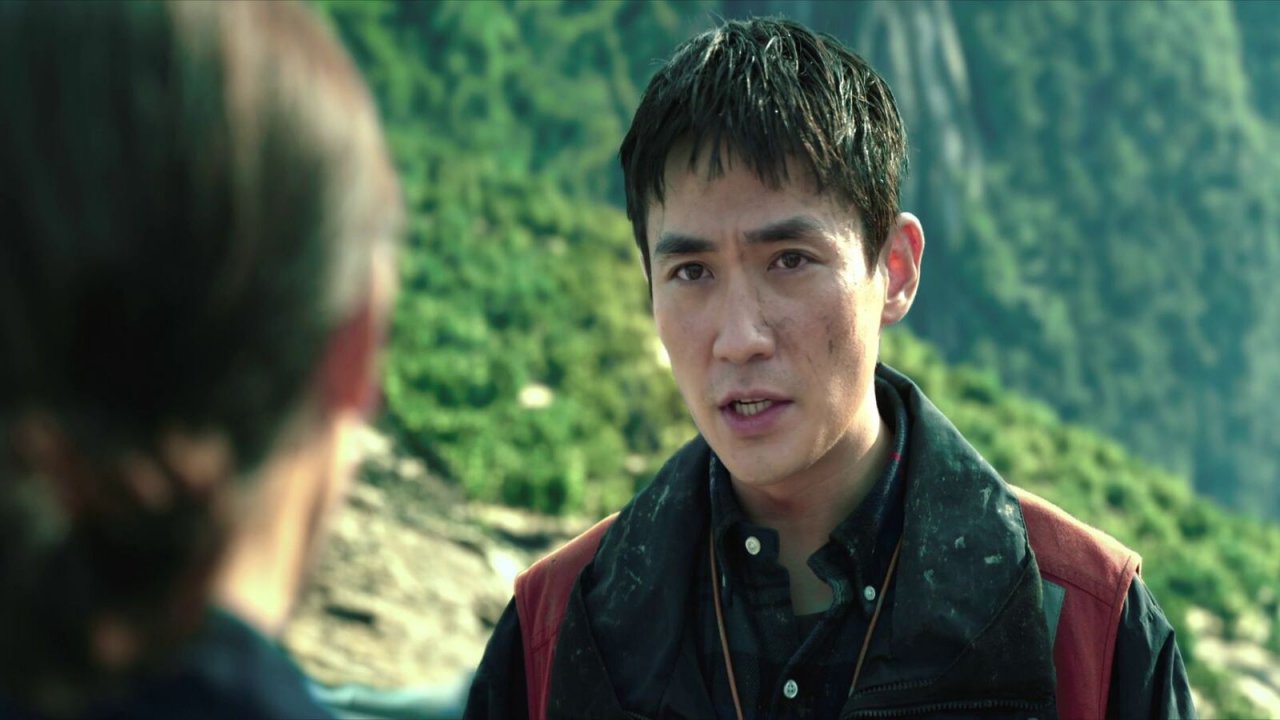 Disastro a Cloudy Mountain stasera su TV 8: cast, curiosità e trama del castastrofic movie