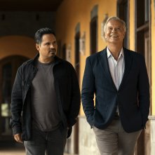 Jack Ryan 4: Michael Peña in una scena dell'ultima stagione della serie