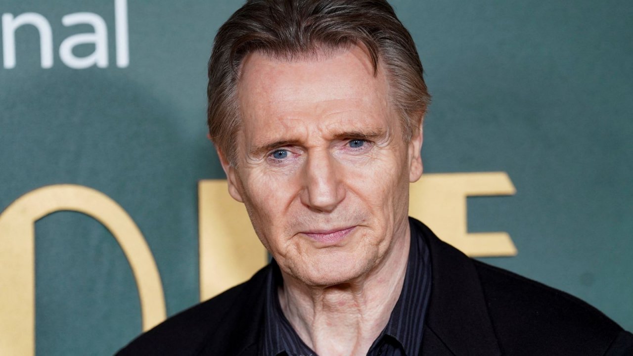 Retribution: se Liam Neeson smette di guidare la sua famiglia esploderà nel trailer del thriller
