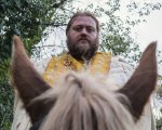 Il regno stasera su Rai 2: trama, cast e curiosità del film in prima visione con Stefano Fresi