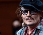 Johnny Depp: i fan stanno impazzendo per l'esilarante trailer del Festival di Karlovy Vary