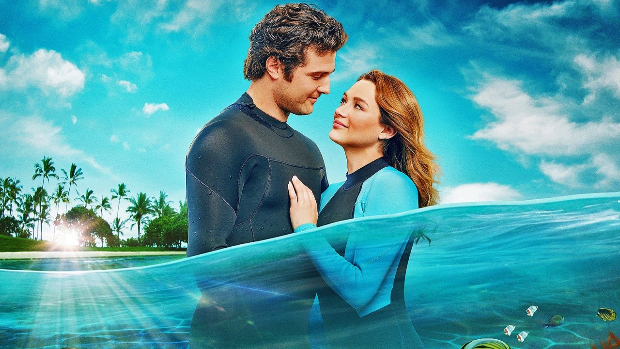 Un amore in fondo al mare, la recensione: una commedia romantica alle Hawaii