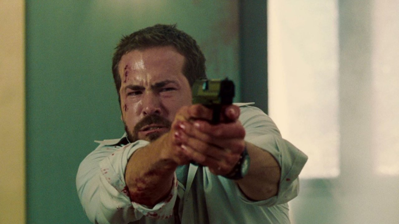 Smokin' Aces stasera su Canale 20 Mediaset: trama, curiosità e cast del film con  Ben Affleck