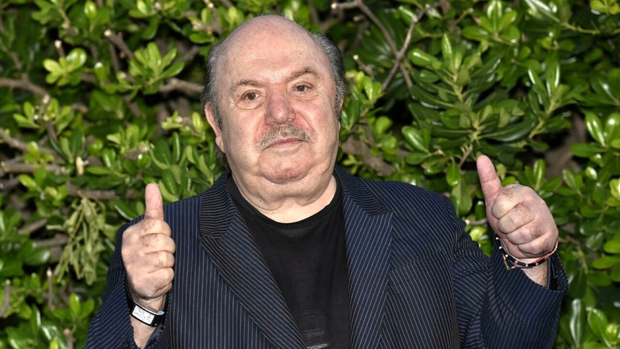 Pluto TV, oggi il servizio digitale festeggia il compleanno di Lino Banfi con i suoi film più iconici