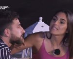 Temptation Island 2023: Gabriela bacia  Fouad e poi lascia Giuseppe durante il falò di confronto