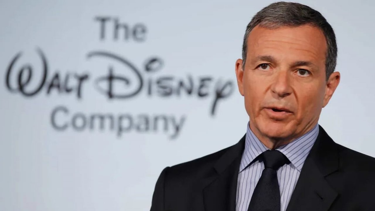 Bob Iger prolunga il suo accordo: resterà alla guida di Disney fino al 2026